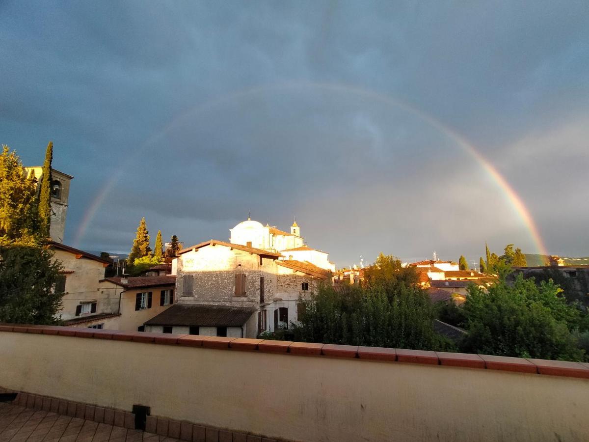 Borgo Antico Apartment San Felice del Benaco Bagian luar foto