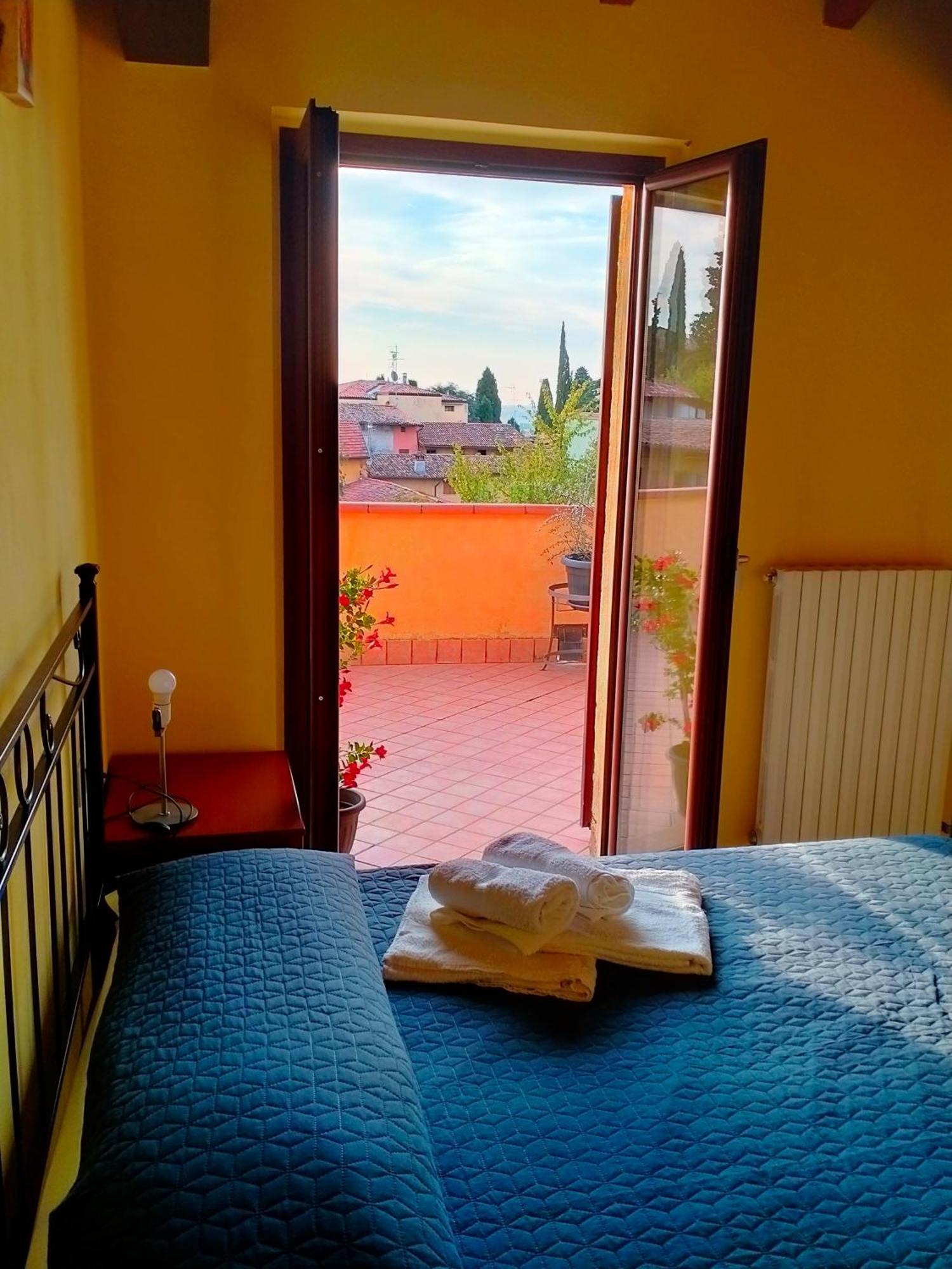 Borgo Antico Apartment San Felice del Benaco Bagian luar foto