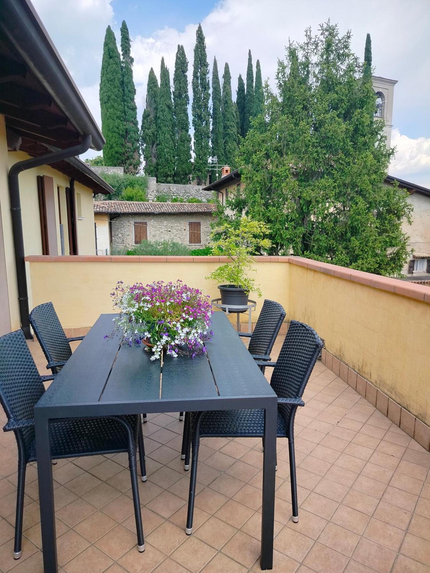 Borgo Antico Apartment San Felice del Benaco Bagian luar foto