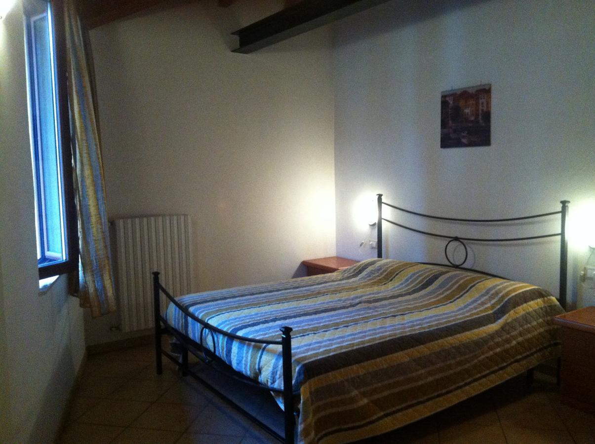 Borgo Antico Apartment San Felice del Benaco Bagian luar foto