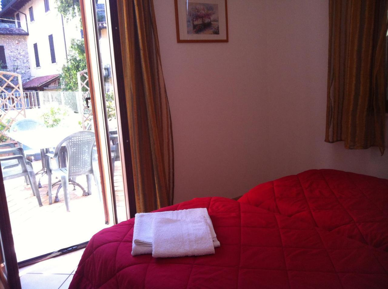 Borgo Antico Apartment San Felice del Benaco Bagian luar foto