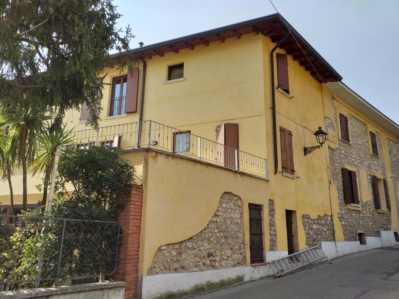 Borgo Antico Apartment San Felice del Benaco Bagian luar foto